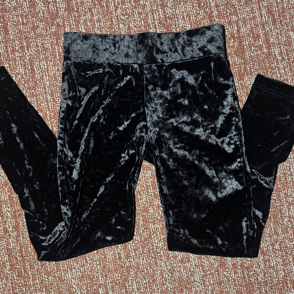 A. Byer shiny crushed velvet Black Leggings women’s small pull on fall style